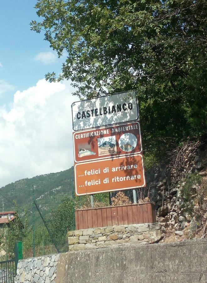 B&B 8A Castelbianco Colletta Eksteriør bilde