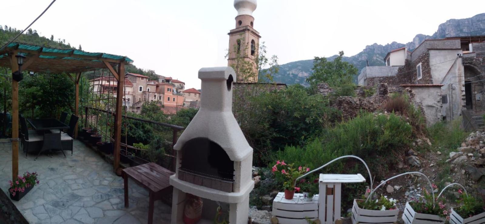 B&B 8A Castelbianco Colletta Eksteriør bilde