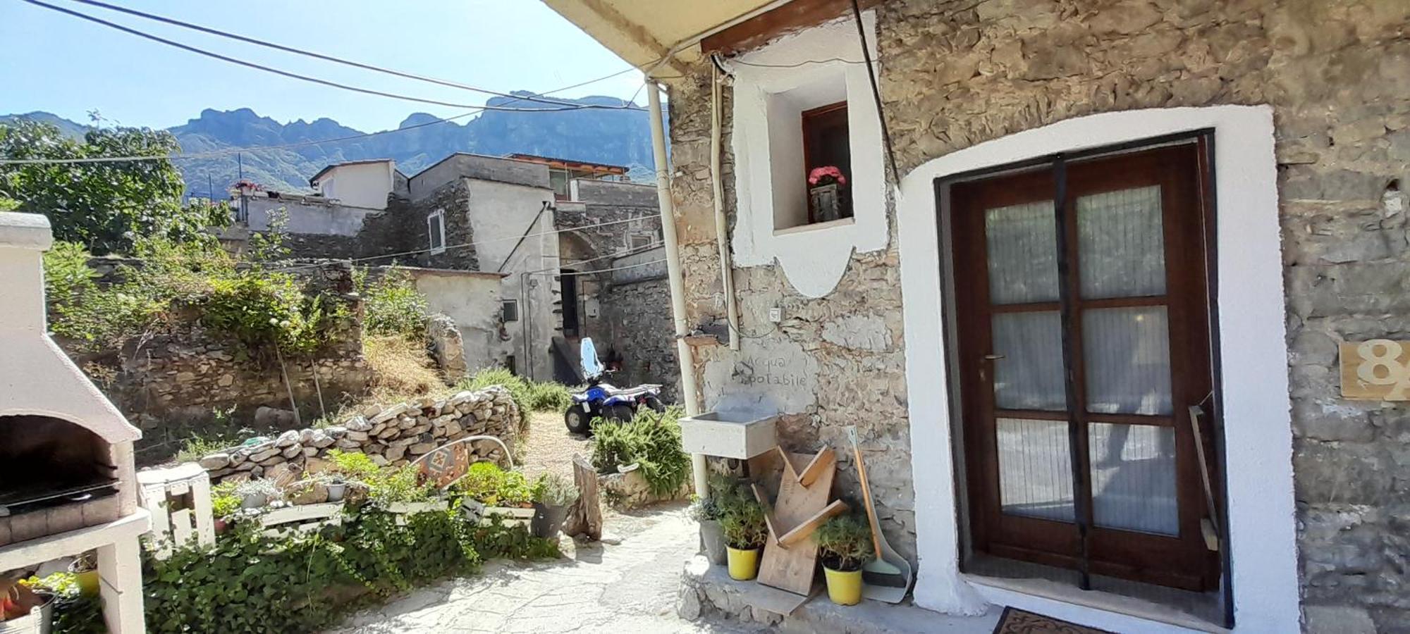 B&B 8A Castelbianco Colletta Eksteriør bilde